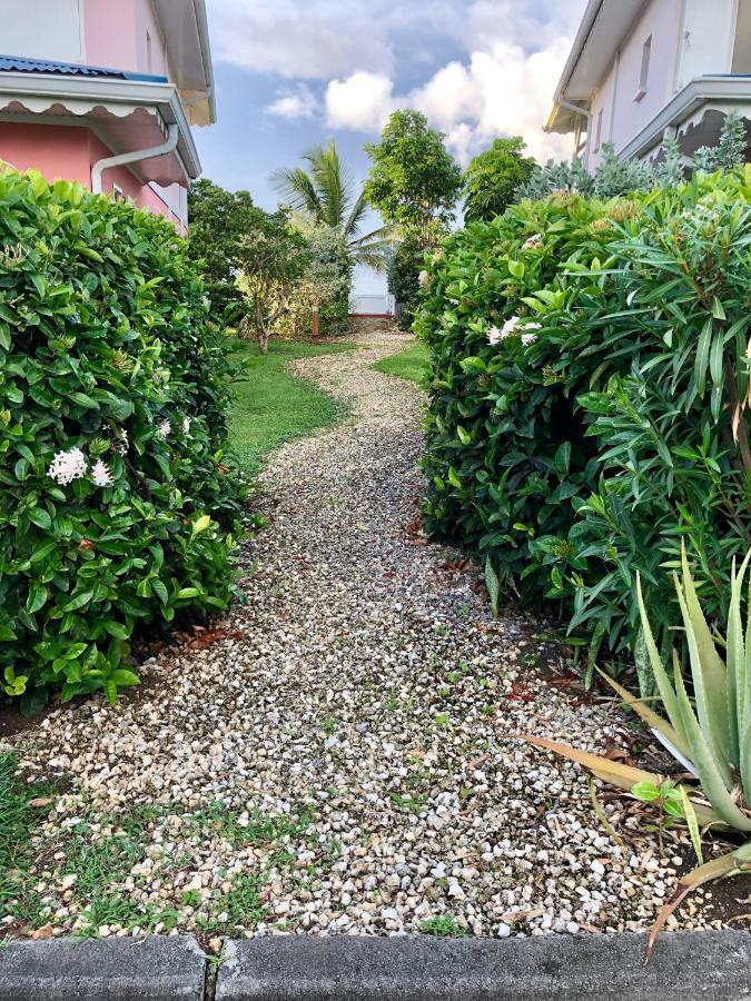 Appartement Au Bord De L'Eau Le Moule Eksteriør billede